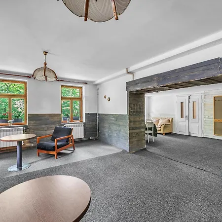 Pod Marianskou Horou 4* Desná