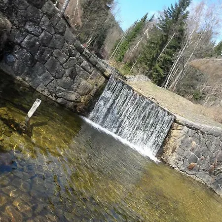 Pod Marianskou Horou 4* Desná